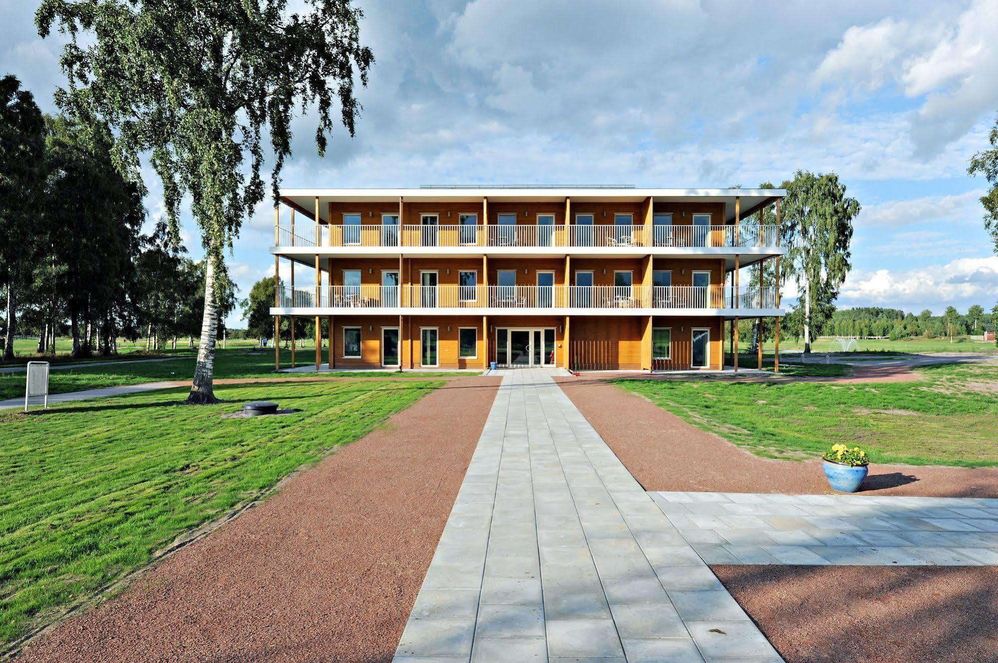 First Hotel Lindoe Park Vallentuna Exterior foto